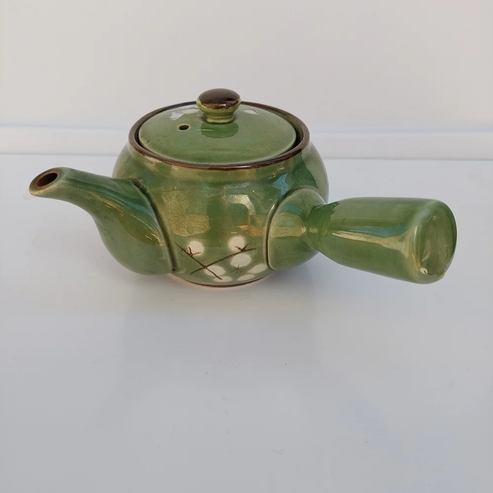 Miso Pottery Asian Japan Green with White Cherry Blossoms Side Spout Tea Pot - Picture 9 of 11